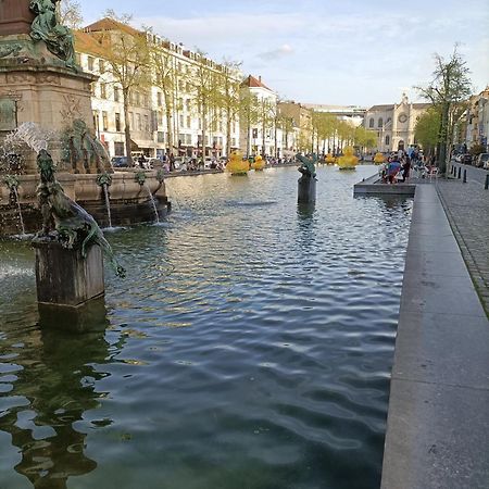 Appartement De Charme Au Coeur De Bruxelles!! Esterno foto